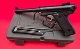 RUGER mark II target .22 LR - 1 of 3