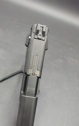 SMITH & WESSON M&P9 SHIELD EZ M2.0 9MM LUGER (9X19 PARA) - 2 of 3