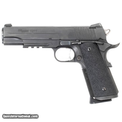 SIG SAUER 1911 .45 ACP