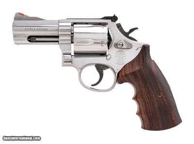 SMITH & WESSON 696 .44 S&W SPECIAL