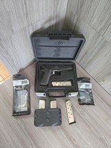 SIG SAUER 1911 EXTREME 5 .45 ACP