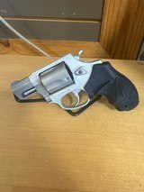TAURUS 85 Ultra-Lite .38 SPL - 2 of 3