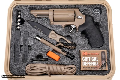 TAURUS THE JUDGE FIRST 24 KIT .45 LC/.410 GA