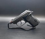 BERETTA USA 3032 Tomcat .32 ACP - 1 of 3