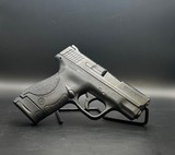 SMITH & WESSON M&P40 SHIELD .40 S&W - 2 of 3
