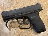 SPRINGFIELD HELLCAT PRO OSP 9MM LUGER (9X19 PARA) - 1 of 3