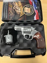 CHARTER ARMS MAG PUG & PITBULL .357 MAG/9MM - 1 of 3