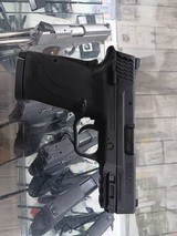SMITH & WESSON M&P9 SHIELD EZ M2.0 9MM LUGER (9x19 PARA) - 2 of 3