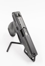 SMITH & WESSON M&P40 .40 S&W - 3 of 3