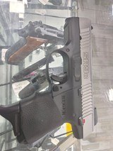 RUGER SR9C 9MM LUGER (9x19 PARA) - 2 of 3