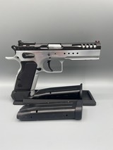 IFG DEFIANT LIMITED MASTER 9MM LUGER (9X19 PARA) - 2 of 3