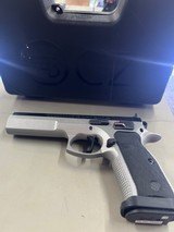 CZ 75 TACTICAL SPORT .40 S&W - 1 of 3