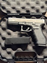 GLOCK G17 GEN 4 9MM LUGER (9x19 PARA) - 2 of 3