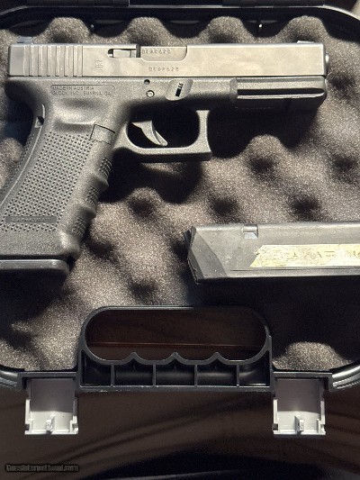 GLOCK G17 GEN 4 9MM LUGER (9x19 PARA)