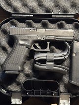 GLOCK G17 GEN 4 9MM LUGER (9x19 PARA) - 1 of 3