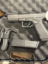 GLOCK G17 GEN 4 9MM LUGER (9x19 PARA) - 2 of 3