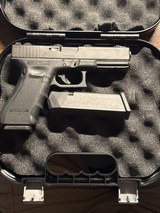 GLOCK G17 GEN 4 9MM LUGER (9x19 PARA) - 1 of 3