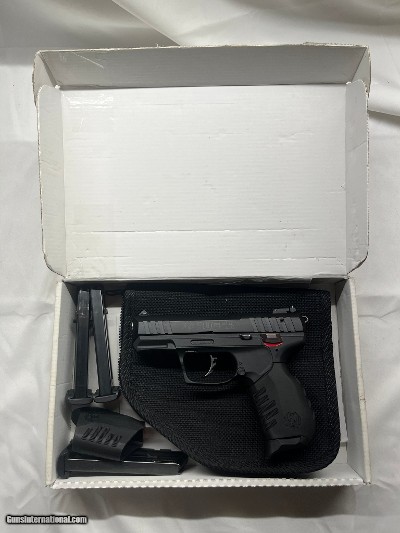 RUGER SR22 .22 LR