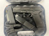 GLOCK G22 GEN 5 .40 S&W - 1 of 3