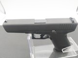 GLOCK G17 GEN 1 9MM LUGER (9x19 PARA) - 2 of 3