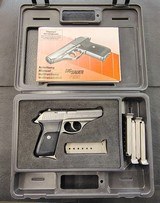 SIG SAUER P230 SL 9MM KURZ - 1 of 3