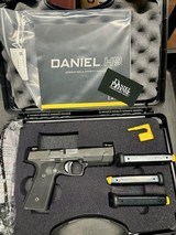 DANIEL DEFENSE DDH9 9MM LUGER (9X19 PARA) - 1 of 2