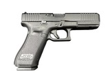 GLOCK 17 GEN 5 .40 S&W - 1 of 3