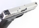 SMITH & WESSON LIKE NEW S&W SD9 2.0 9MM STAINLESS / BLACK 9MM LUGER (9x19 PARA) - 3 of 3
