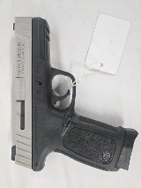 SMITH & WESSON SDVE9 w/Magazine Stainless Two-Tone 9MM LUGER (9x19 PARA) - 3 of 3