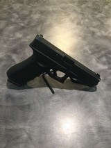 GLOCK glock 17 gen 4 9MM LUGER (9x19 PARA) - 3 of 3