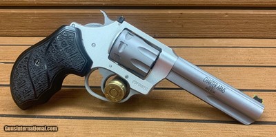 CHARTER ARMS TARGET PATHFINDER .22 LR