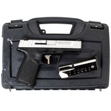 SMITH & WESSON SD40 VE .40 S&W - 3 of 3