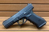 GLOCK G22 GEN 4 .40 CALIBER - 2 of 3