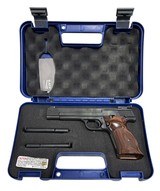 SMITH & WESSON MODEL 41 .22 LR - 1 of 3