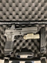 SIG SAUER P320 X5 LEGION 9MM LUGER (9x19 PARA) - 1 of 2