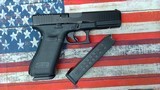GLOCK 17 GEN 5 9MM LUGER (9X19 PARA) - 2 of 3