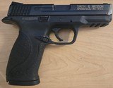 SMITH & WESSON M&P40 .40 S&W - 1 of 3