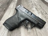 SMITH & WESSON Performance Center M&P9 Shield M2.0 Every Day Carry Kit 9MM LUGER (9X19 PARA) - 2 of 3