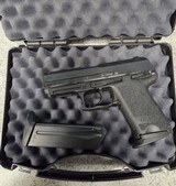 HECKLER & KOCH USP45C .45 ACP - 1 of 3