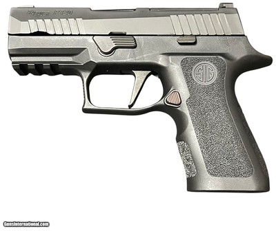 SIG SAUER P320 XCompact 9MM LUGER (9x19 PARA)