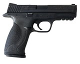 SMITH & WESSON M&P 9 .40 S&W - 2 of 3