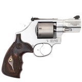 SMITH & WESSON 986 PERFORMANCE CENTER 9MM LUGER (9x19 PARA) - 2 of 3