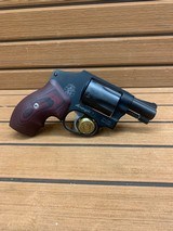 SMITH & WESSON M442 .38 SPL +P - 1 of 3