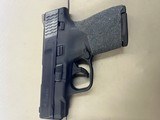 SMITH & WESSON M&P 9 SHIELD 9MM LUGER (9x19 PARA) - 1 of 3