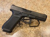 GLOCK 17 GEN 5 9MM LUGER (9x19 PARA) - 2 of 3