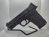 SMITH & WESSON M & P 9 Shield 9MM LUGER (9x19 PARA) - 2 of 3