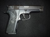 SMITH & WESSON 915 9MM LUGER (9x19 PARA) - 1 of 2