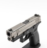 SPRINGFIELD ARMORY XD-40 .40 S&W - 3 of 3