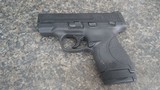 SMITH & WESSON M&P 9 SHIELD 9MM LUGER (9x19 PARA) - 1 of 2