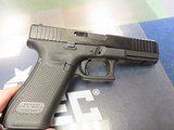 GLOCK 17 GEN 5 9MM LUGER (9x19 PARA) - 1 of 3